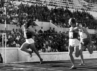 Livio Berruti nel 1957 (Roma archivio storico via LaPresse)