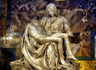 Nove vetri antiproiettile per proteggere la Pietà