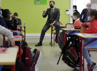 L'Islam è una scusa: Macron chiude le scuole parentali
