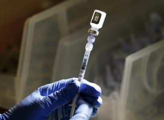 «Lasciate in pace i guariti: vaccino inutile per loro»