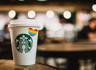 Spot LGBT per Starbucks