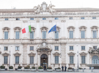 Atti sessuali con minorenne, la Consulta cassa il carcere automatico