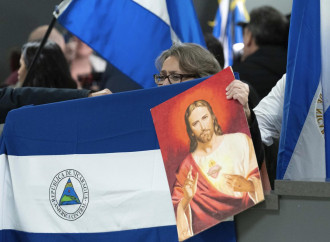 Nicaragua, persecuzione senza fine: sette preti deportati in Vaticano