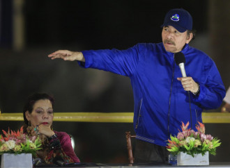 Ortega "celebra" il golpe con una retata contro la Chiesa