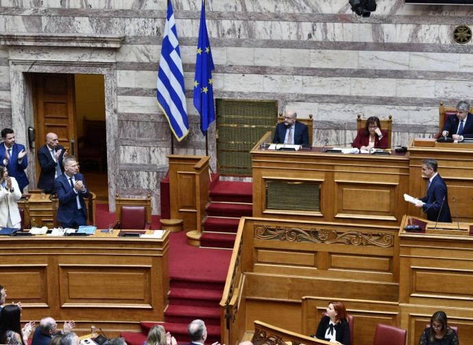 Parlamento greco, 15 feb 2024 (foto AP via LaPresse)