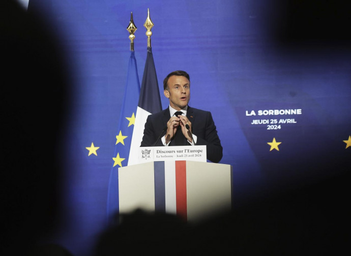 Macron alla Sorbona, 25 aprile 2024 (AP/LaPresse)