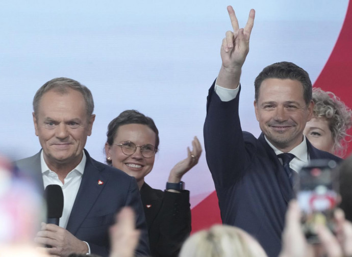 Tusk e Trzaskowski 23/11/2024 (Ap via LaPresse)