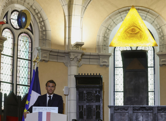 Discorso di Macron alla Gran Loggia di Francia, 5 maggio 2025 (Pool via Ap via LaPresse)