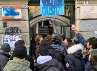Studente ucciso a scuola, il grido di un papà: «L'integrazione è fallita»