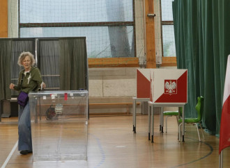 Polonia, i liberal tentano il colpo di mano accusando Nawrocki di brogli