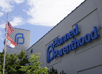 Planned Parenthood fa business con i “cambi” di sesso