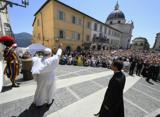 Il Papa: fermate la barbarie di Gaza