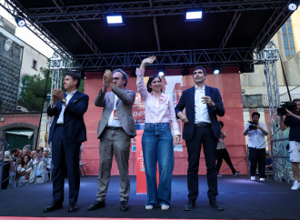 Il flop di Napoli e la finta unità del centrosinistra