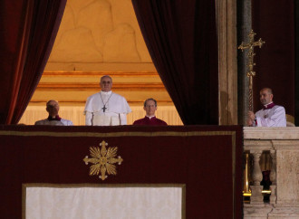 Francesco, un mese di degenza e dodici anni di pontificato