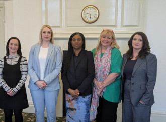 Un infermiere nello spogliatoio femminile