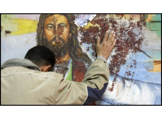Hollande al fianco
dei cristiani siriani
Defunti