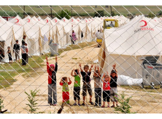La Turchia
inonda di profughi
l'Europa orientale