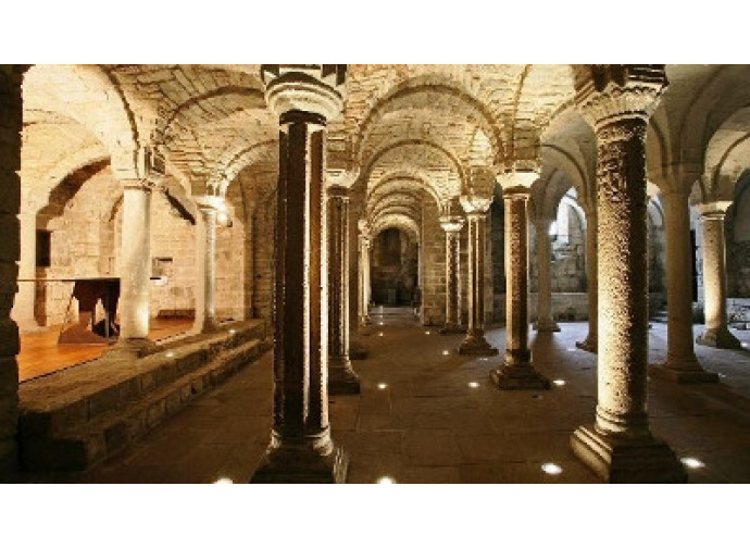 San Salvatore, la cripta