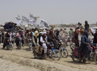 L'Afghanistan abbandonato nelle mani dei Talebani