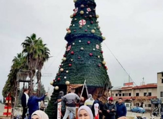 Il primo Natale nella nuova Siria. Cristiani tollerati, ma solo a Damasco