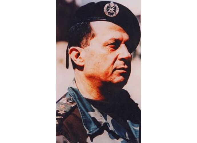 Il generale Aoun ai tempi della guerra civile