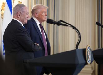 Il Piano Trump, scommessa per isolare l'Iran
