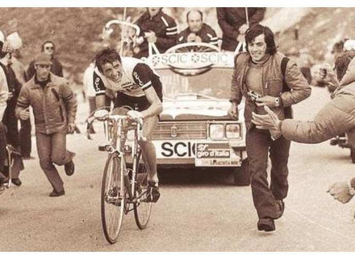 Gianbattista Baronchelli stacca Merckx sulle Tre Cime di Lavaredo