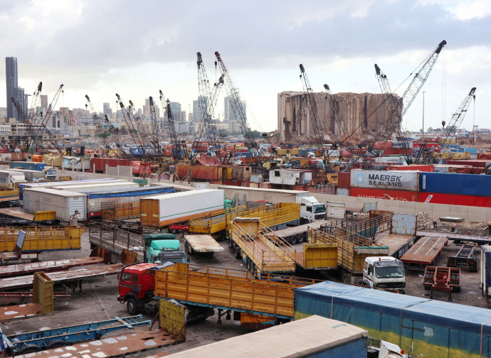 Beirut, il porto ancora danneggiato nel 2021 (foto di Elisa Gestri)