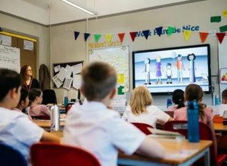 Gli LGBT entrano alle scuole medie