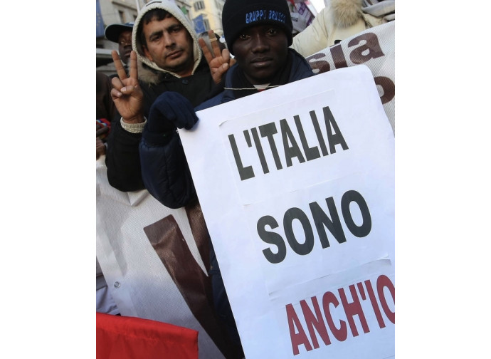 L'Italia non può permettersi di accogliere senza limiti i migrantiu