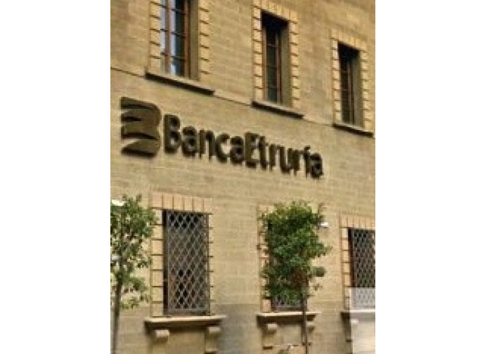 Il palazzo di Banca Etruria