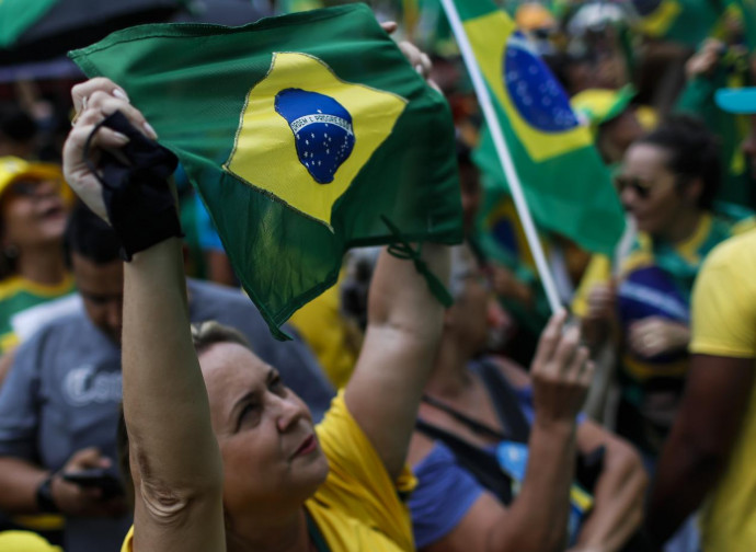 Manifestazione pro Bolsonaro in Brasile