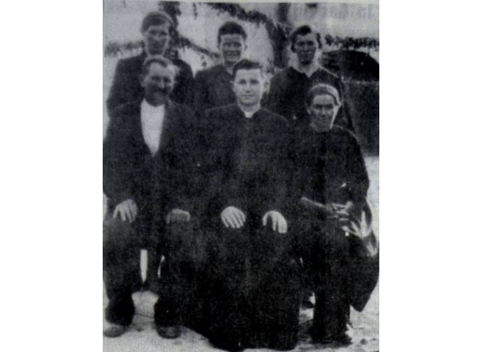 Don Miro Bulesic e la sua famiglia