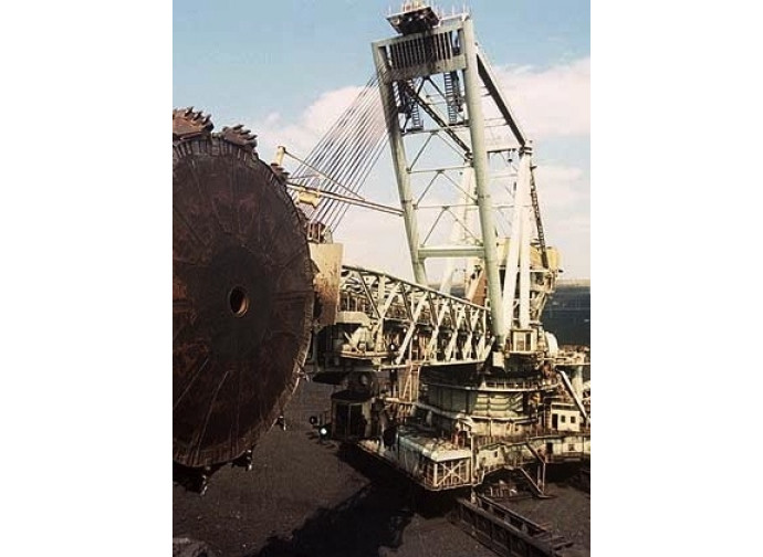 Estrazione del carbone in una miniera