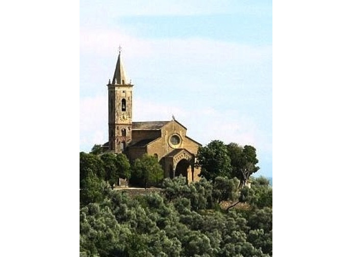 Il santuario di Nostra Signora delle Grazie, a Montegrazie (Imperia)