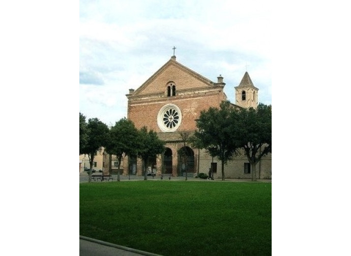 L’abbazia di Santa Maria in Castagnola a Chiaravalle (Ancona)