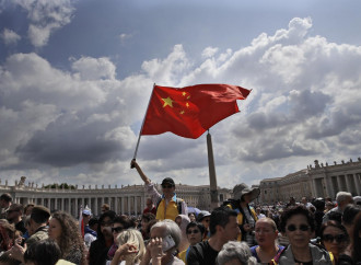 Vaticano e Cina verso la normalizzazione. Una scommessa pericolosa