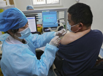 Pechino promuove un passaporto vaccinale globale