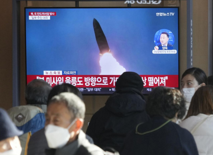 I missili nordcoreani visti dalle Tv del Sud