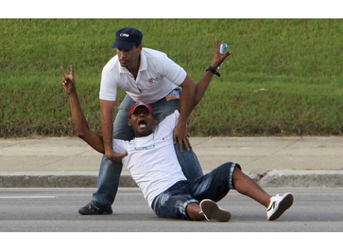 Cuba, arresto di un manifestante prima della visita del Papa