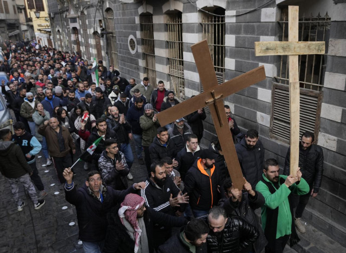 Damasco, processione di cristiani alla Vigilia (La Presse)