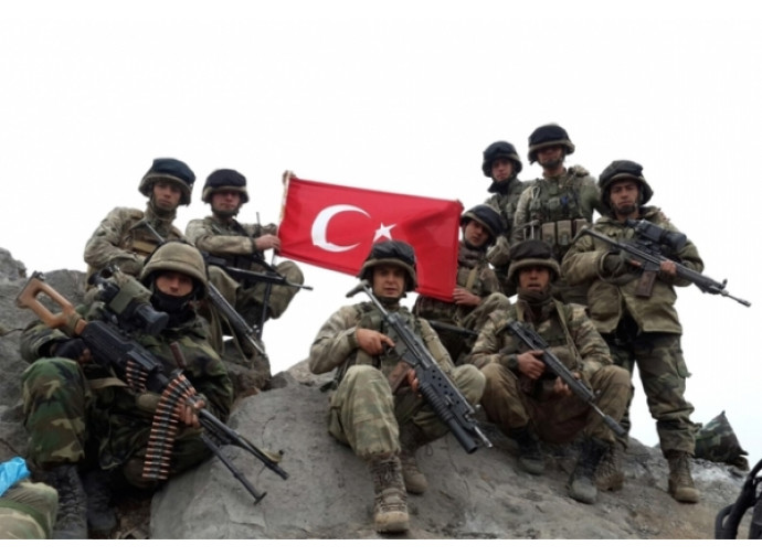 Militari turchi