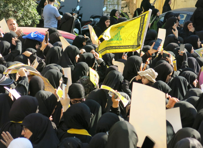 Funerale Hezbollah (foto Elisa Gestri) Funerale Hezbollah (foto Elisa Gestri)