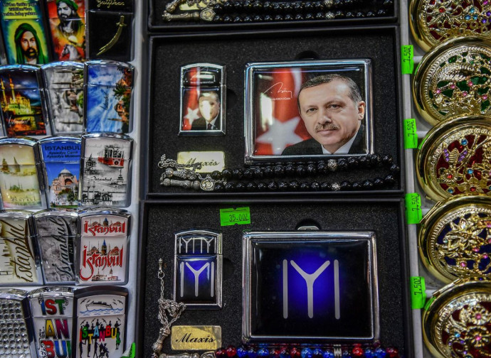 Culto della personalità: Erdogan fra i gadget