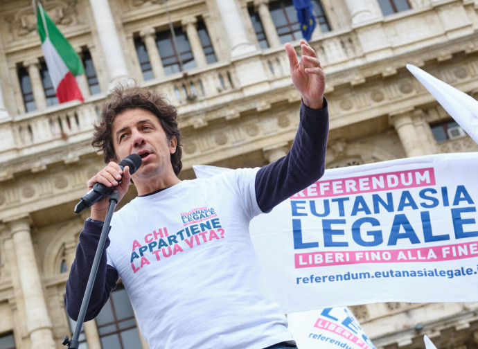 Luca Coscioni chiede la legge sull'eutanasia legale