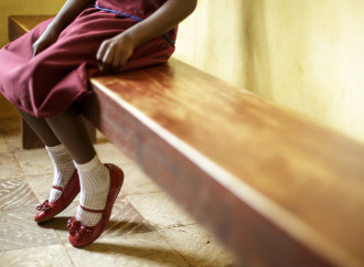Mutilazioni genitali femminili, il Gambia valuta se autorizzarle
