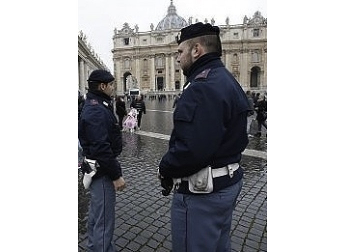 Controlli in piazza San Pietro