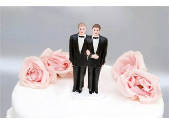 Cari gay, non sposatevi: avrete solo tribolazioni