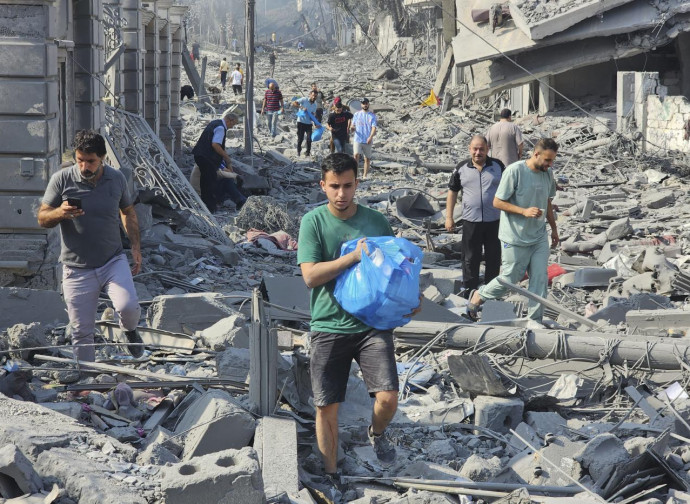 Gaza, dopo un bombardamento