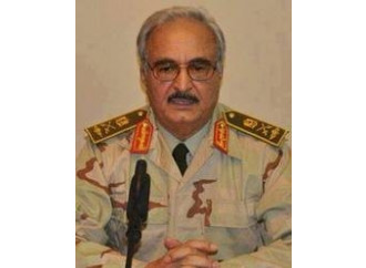 Libia, il generale Haftar si aggiudica il petrolio